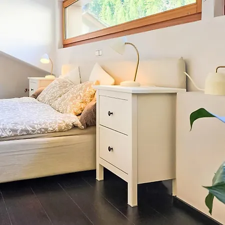 아파트 Alpine Design-wohnung Mit Freistehender Badewanne In *