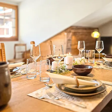 아파트 Alpine Design-wohnung Mit Freistehender Badewanne In