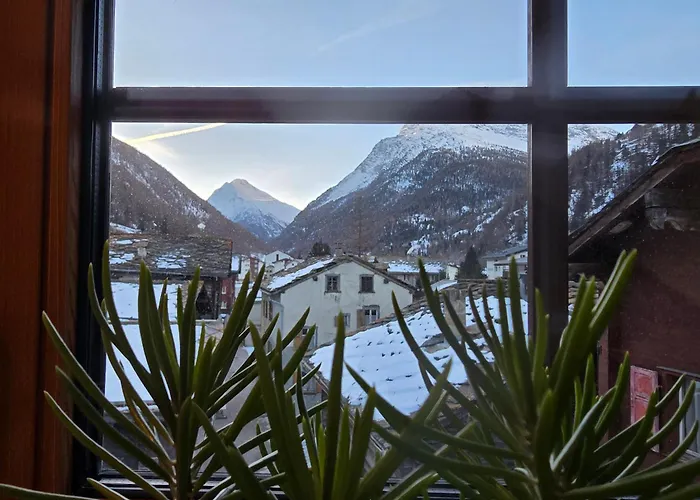 아파트 Design-dachwohnung Mit Badewanne & Bergblick In
