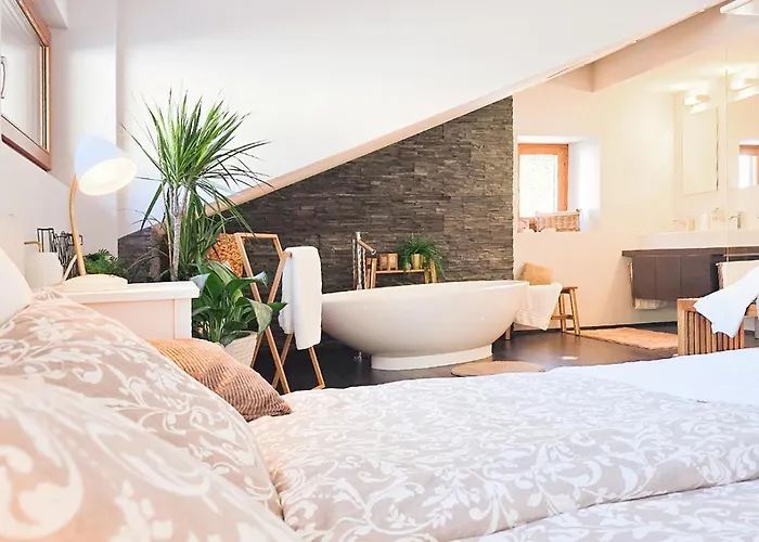 Alpen Oase Mit Bergblick Und Badewanne, Nähe Saas-fee Apartment