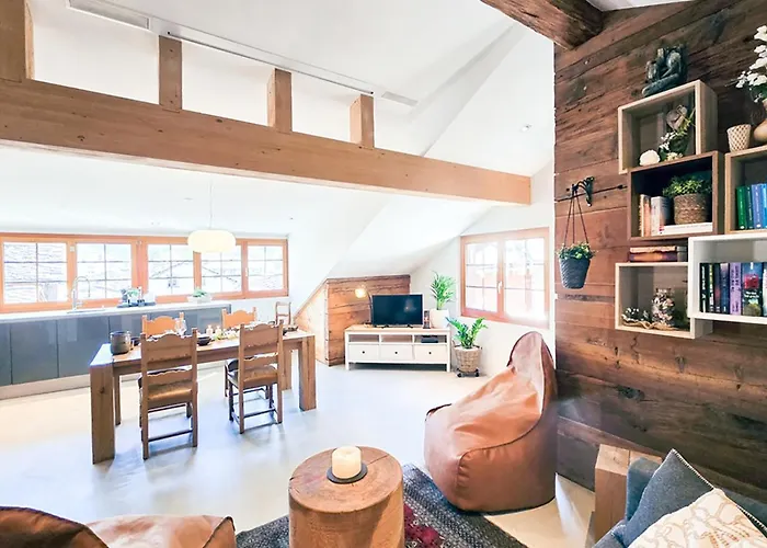 Appartement Design-dachwohnung Mit Badewanne & Bergblick In Saas-Grund